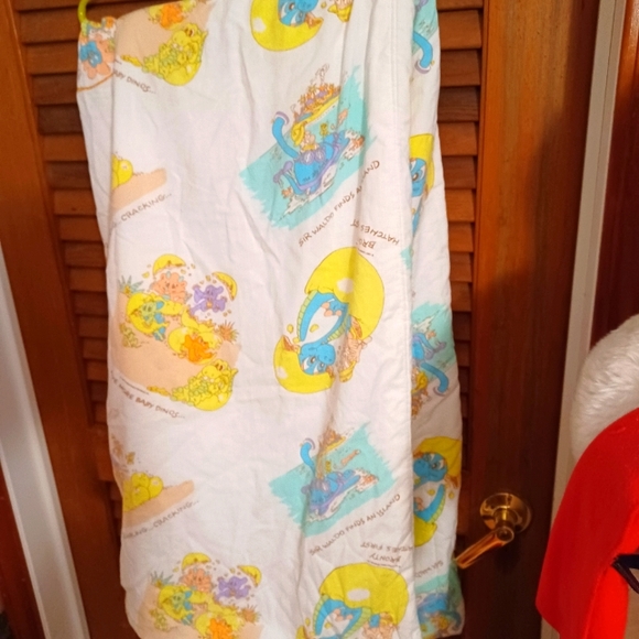 Vintage 1987 Tiny Dinos Crib Comforter - Picture 5 of 9